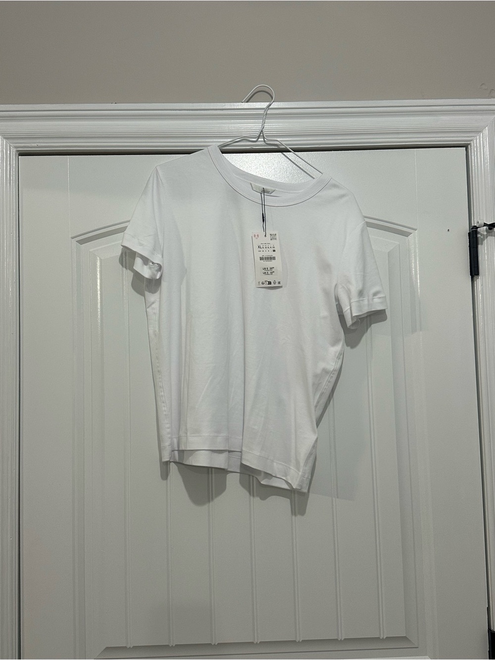 European Zara NWT plain white tee